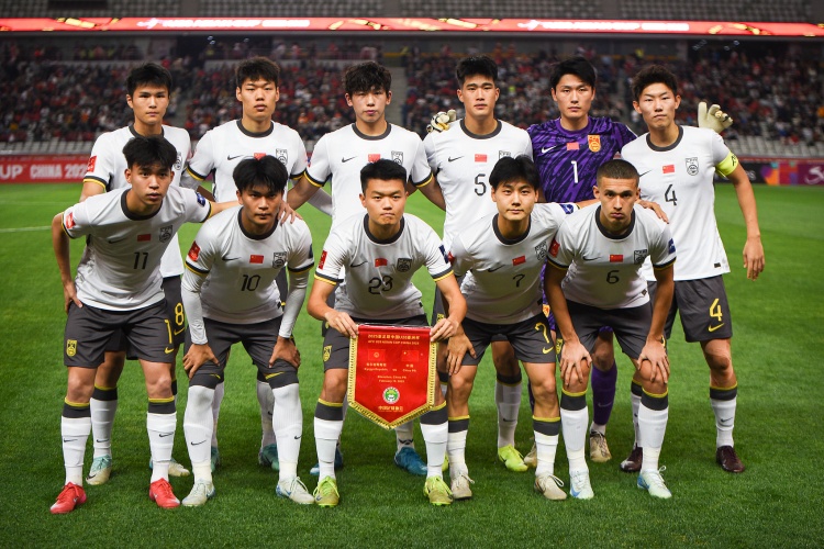媒体人：现在国青和85-87那批没有任何可比性 85-87能排同龄前三